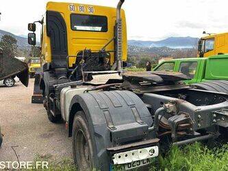 2010-renault-kerax-1437647-46310344