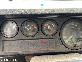 2006-land-rover-defender-1437659-46310770