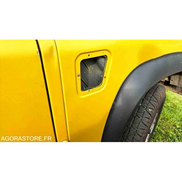 2006 Land Rover Defender-46310774