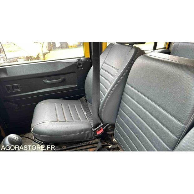 2006 Land Rover Defender-46310776