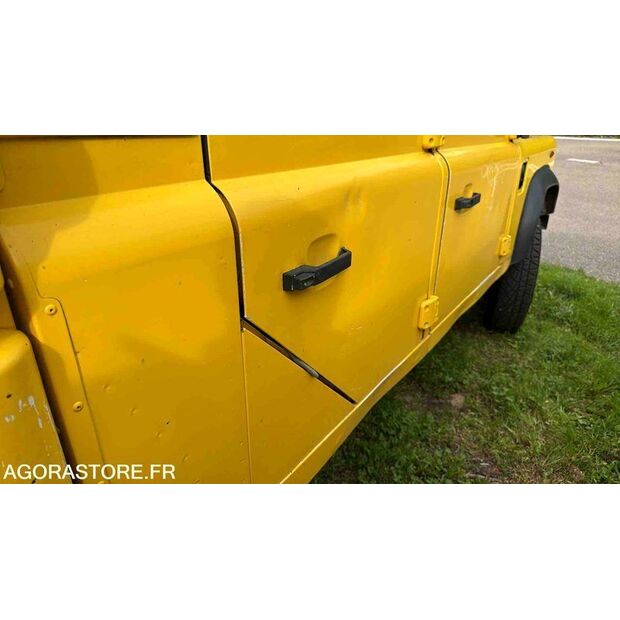 2006 Land Rover Defender-46310783