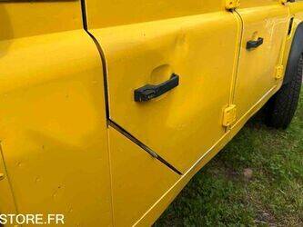 2006-land-rover-defender-1437659-46310783