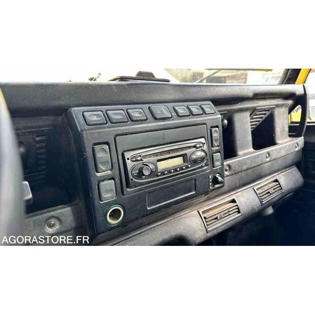 2006 Land Rover Defender-46311230