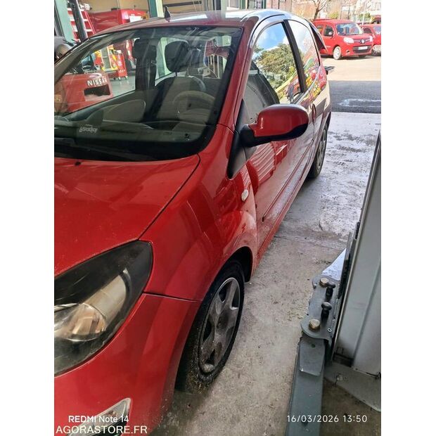 2013 Renault Twingo-46311507