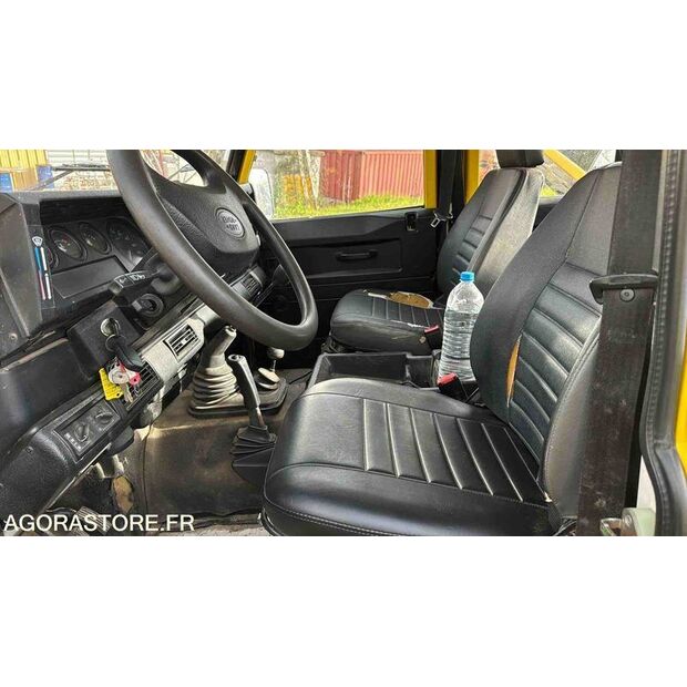 2006 Land Rover Defender-46311652