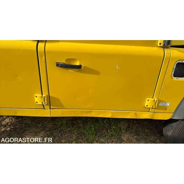 2006 Land Rover Defender-46311653