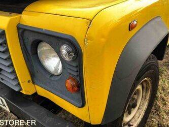 2006-land-rover-defender-1437691-46311657