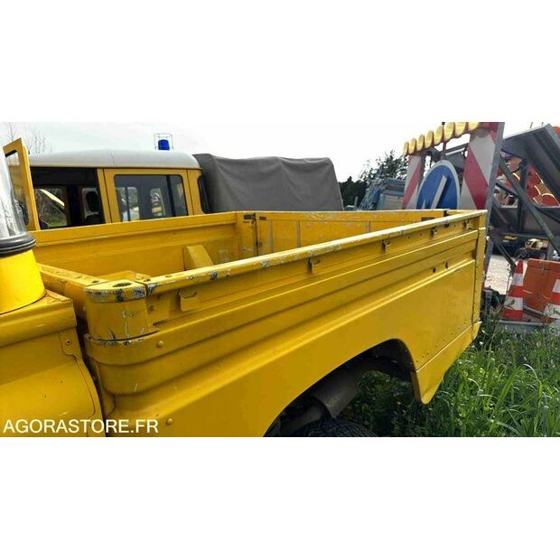 2006 Land Rover Defender-46311658