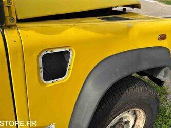 2006-land-rover-defender-1437691-46311659