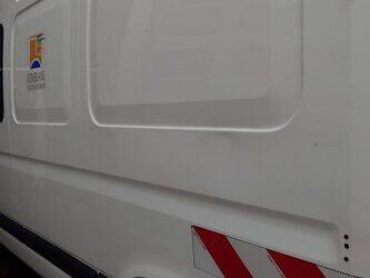 2010-renault-master-1437695-46311766