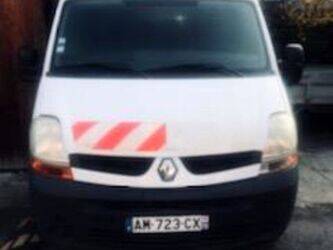 2010-renault-master-1437695-46311776