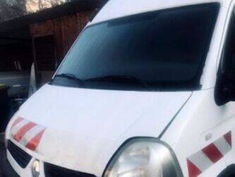 2010-renault-master-1437695-46311777