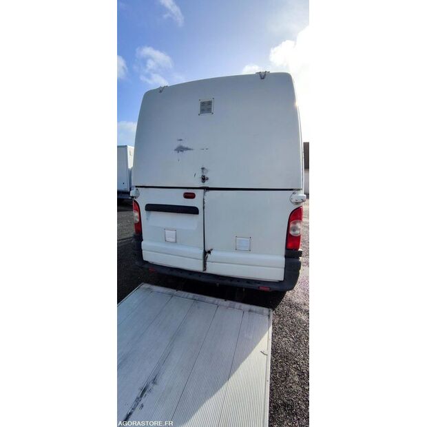 2008 Renault Master-46311846