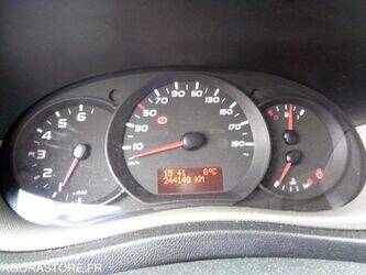 2012-renault-master-1437163-46312237