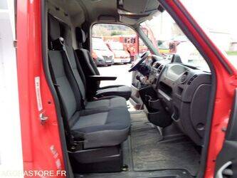 2012-renault-master-1437163-46312244