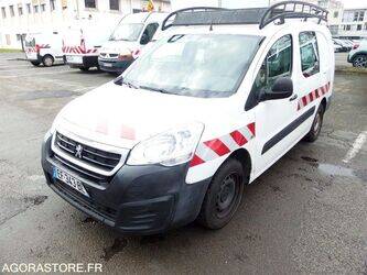 2016-peugeot-partner-1437164-46312246