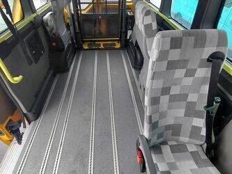 2014-renault-master-1437175-46312363