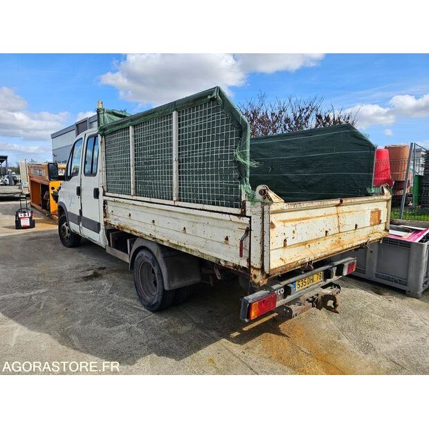 2005 Iveco 35C12-46312730