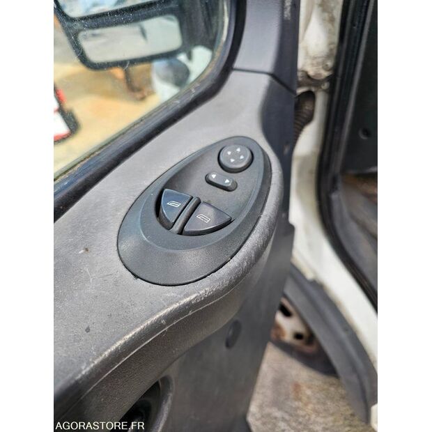 2005 Iveco 35C12-46312735