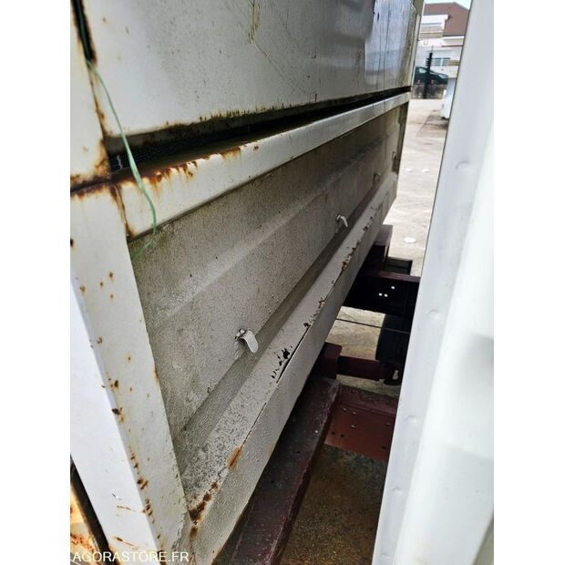 2005 Iveco 35C12-46312800