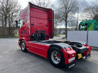 2017-scania-r490-1437707-46313546