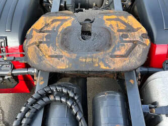 2017-scania-r490-1437707-46313552