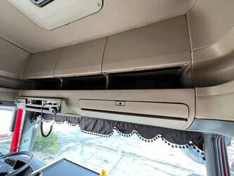 2017-scania-r490-1437707-46313589