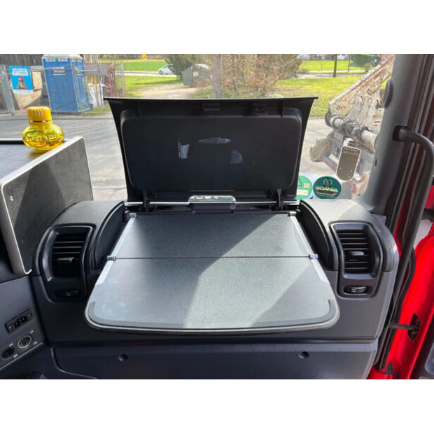 2017 Scania R490-46313590