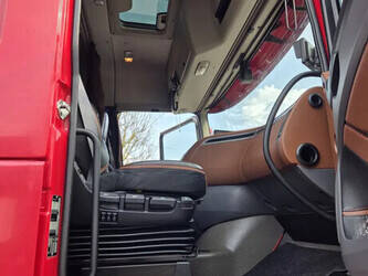 2018-daf-xf-530-1437708-46313646