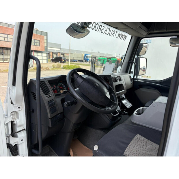 2012 رينو Midlum-46313689