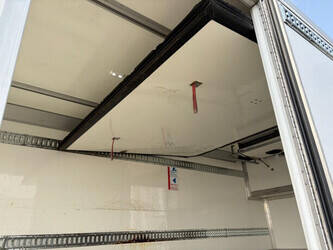 2012-renault-midlum-1437709-46313696