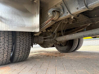 2012-renault-midlum-1437709-46313700