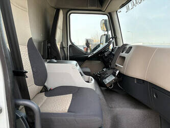 2012-renault-midlum-1437709-46313704