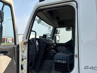 2012-volvo-fl-46313734