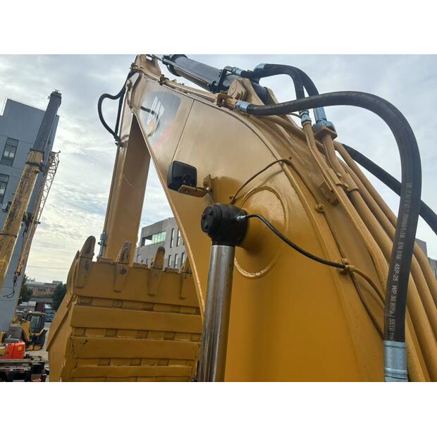 2023 Caterpillar 323DL-46313806