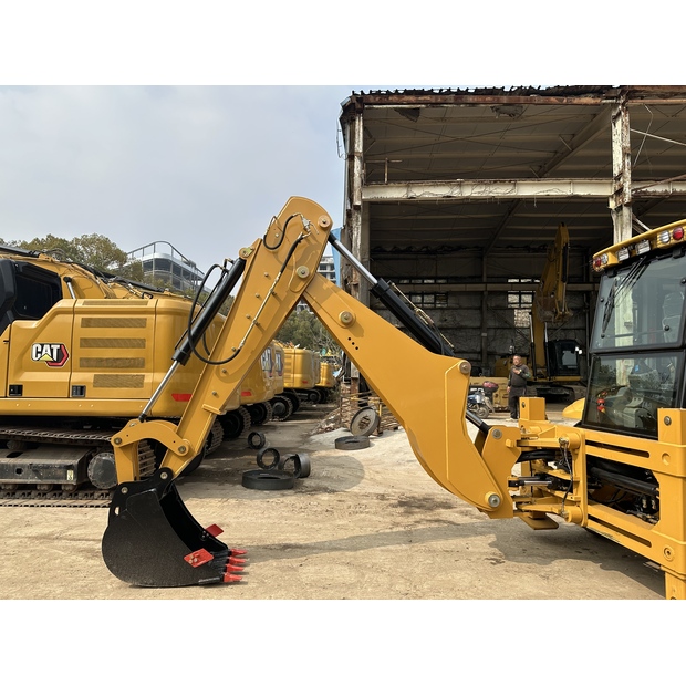 2026 كاتربيلر 432F-46313883