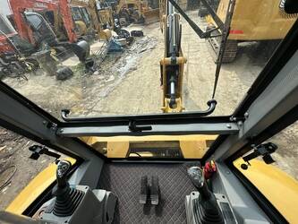 2026-caterpillar-432f-1437727-46313887