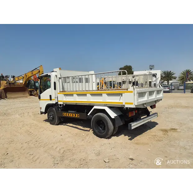 2024 Isuzu NPR-46314023