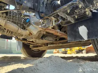 2024-isuzu-npr-1426286-46314066