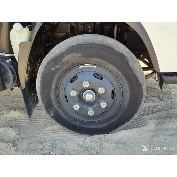 2024 Isuzu NPR-46314069