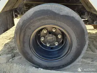 2024-isuzu-npr-1426286-46314071