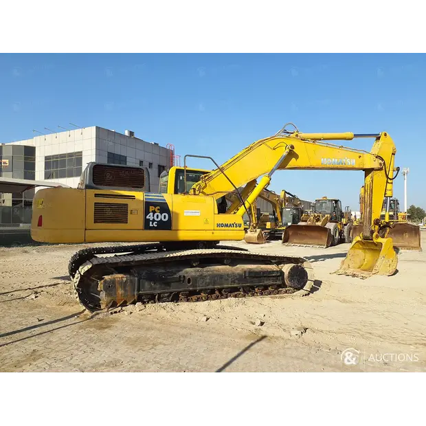 2017 كوماتسو PC400LC-8R-46314081