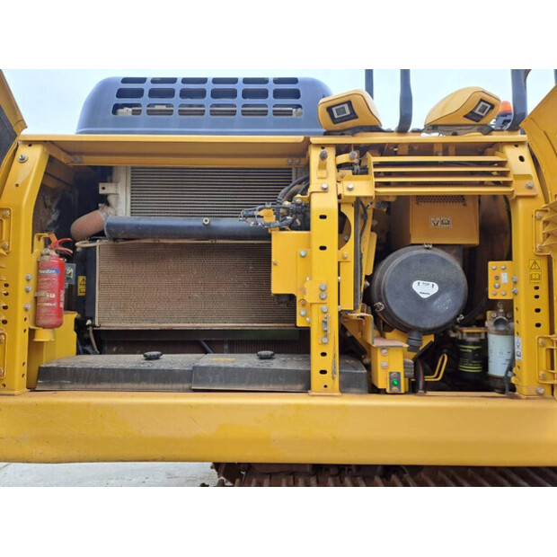 2018 كوماتسو HB365LC-3 Hybrid-46314463