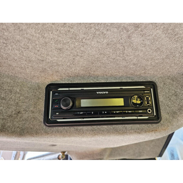 2020 فولفو L180H-46315138