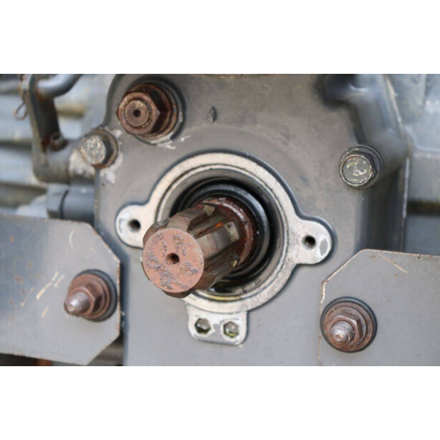 كوبوتا GT19-46315545