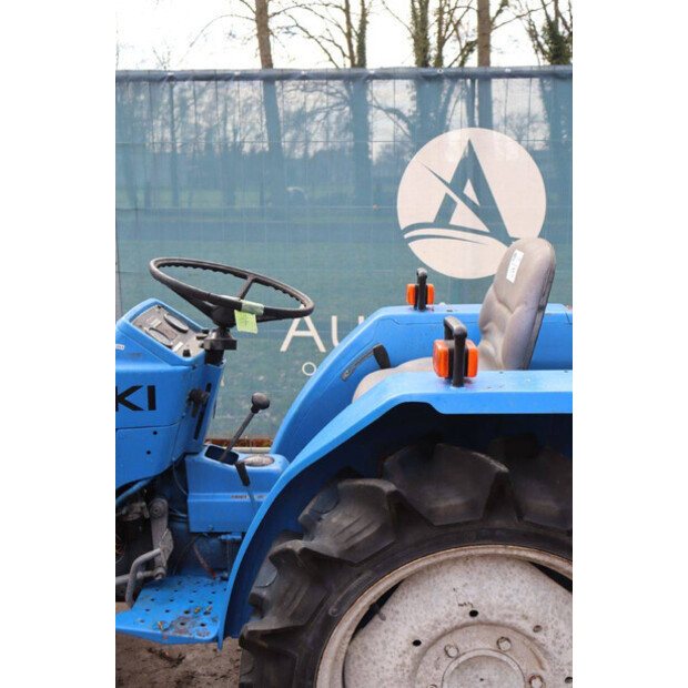 لسكي TU1900-46315929