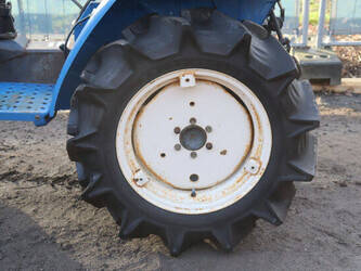 iseki-tu1600-1437790-46316162