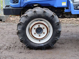 iseki-th25b-1437793-46316257