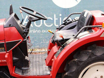 mitsubishi-mt165-1437794-46316283