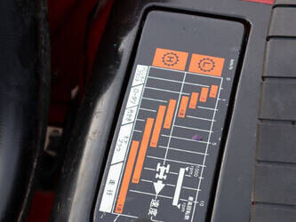 mitsubishi-mt165-1437794-46316284